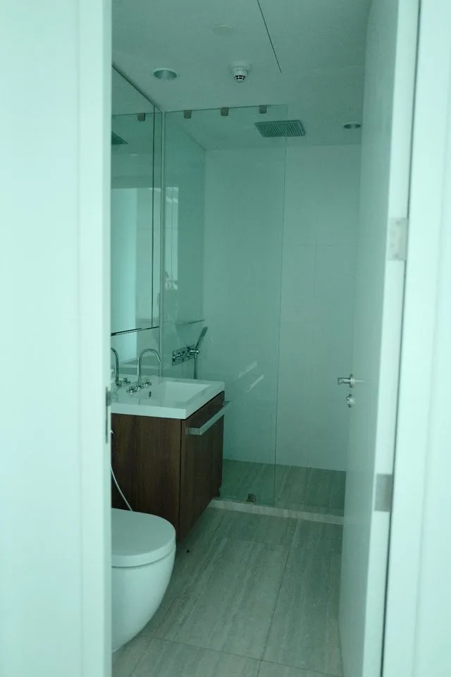 Property photos for 185 Rajadamri