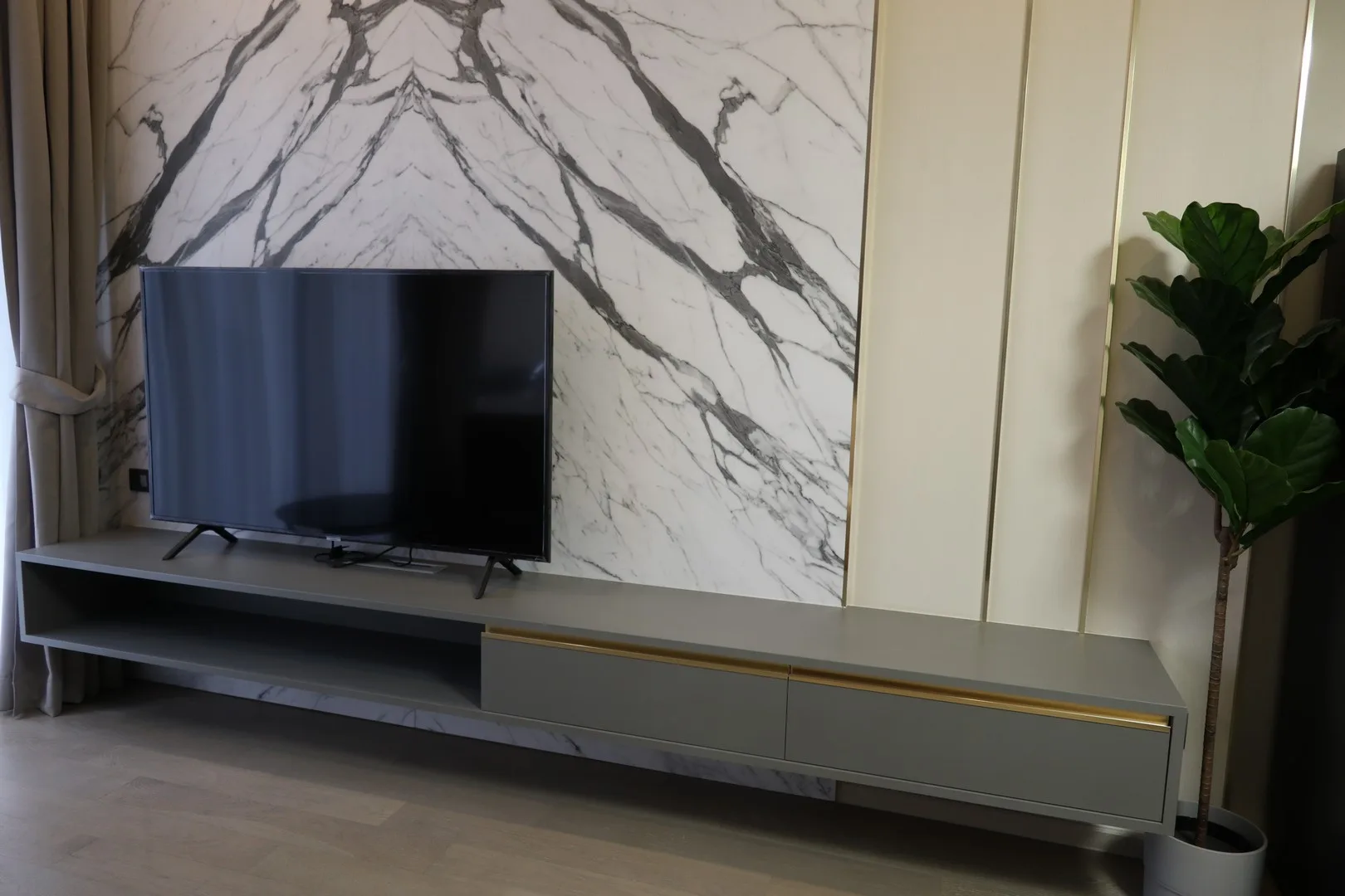 Property photos for Ashton Asoke