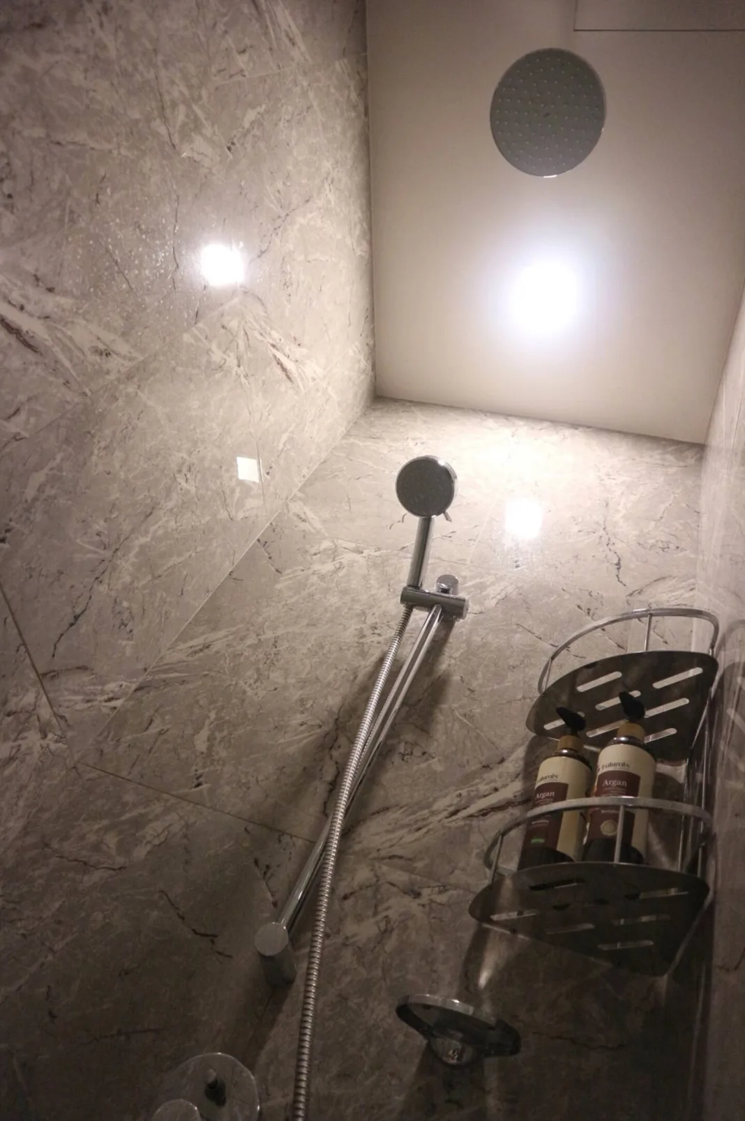 Property photos for Ashton Asoke