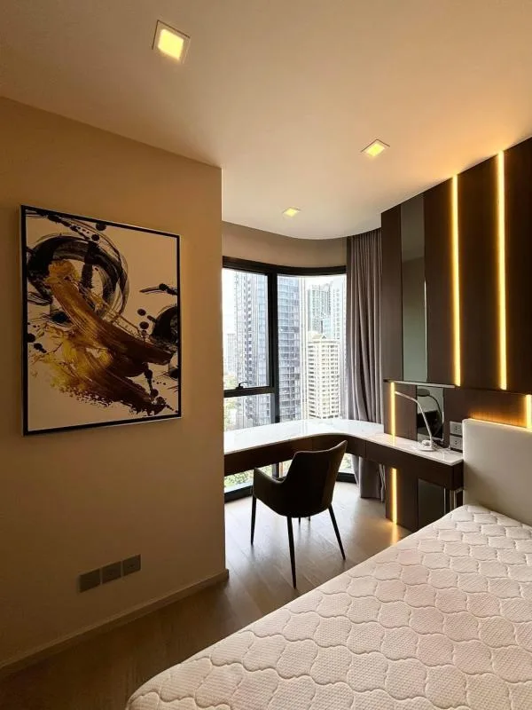 Property photos for Ashton Asoke