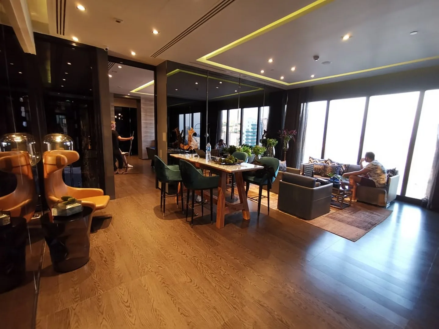 Property photos for Ashton Asoke