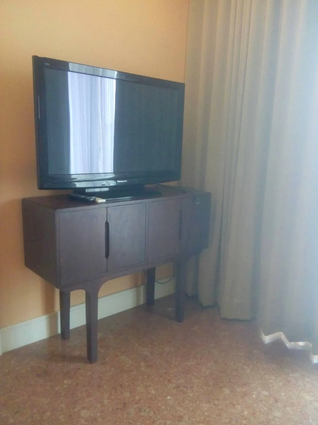 Property photos for Aguston Sukhumvit 22