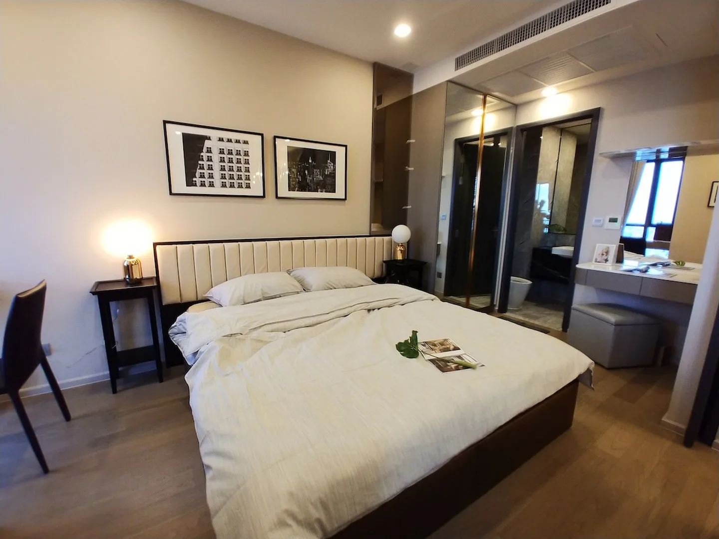 Property photos for Ashton Asoke