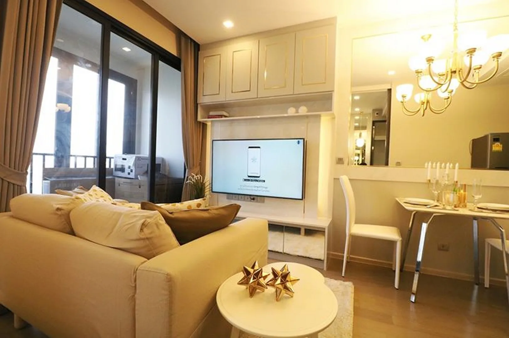 Property photos for Ashton Asoke