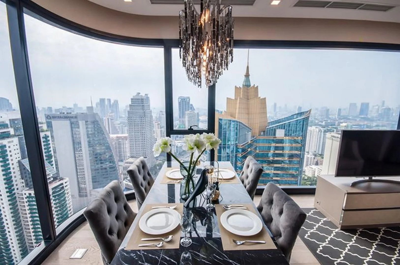 Property photos for Ashton Asoke