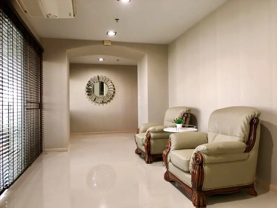 Property photos for 33 Tower