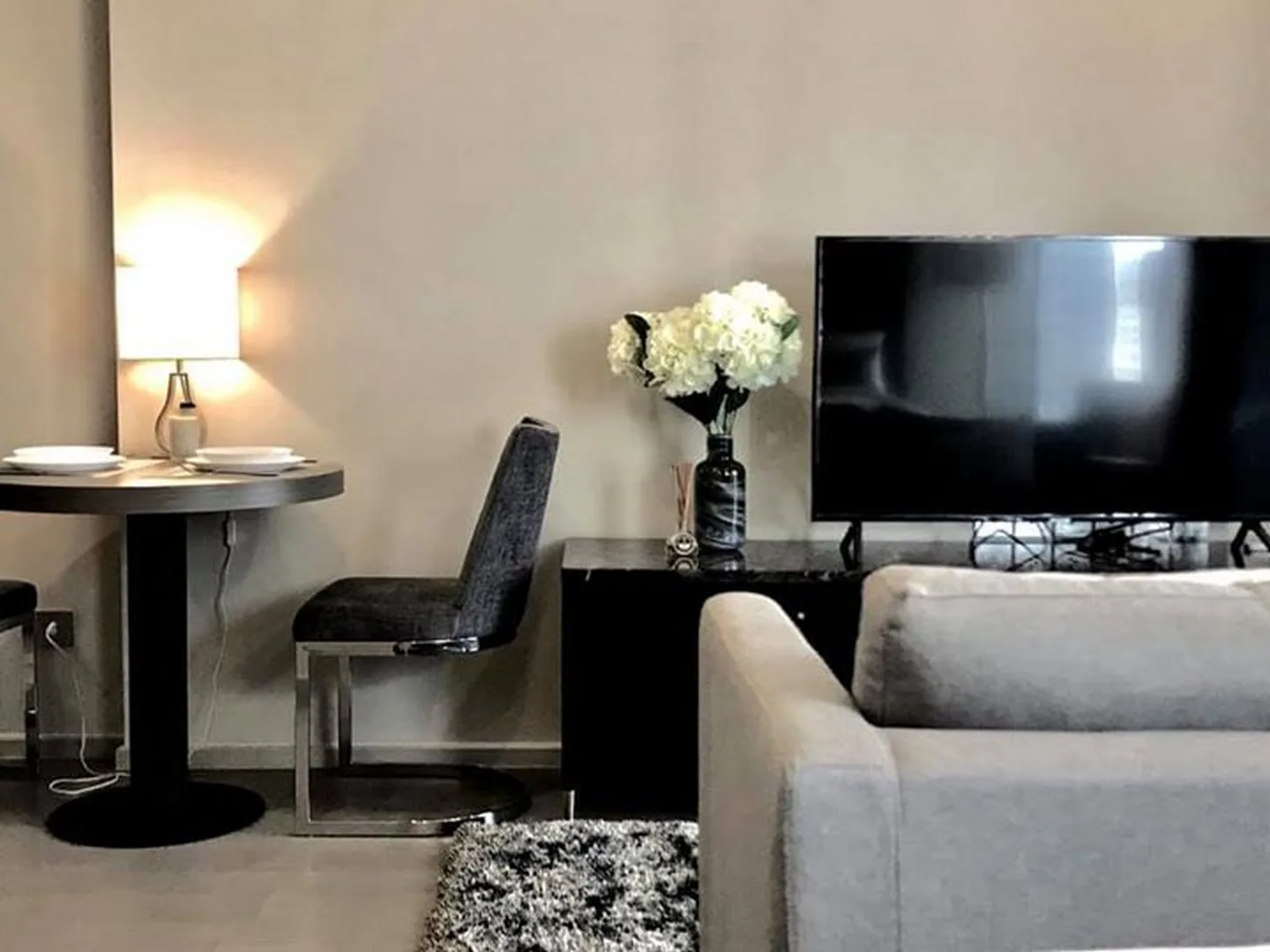 Property photos for Ashton Asoke