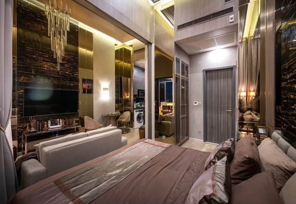 Property photos for Ashton Asoke
