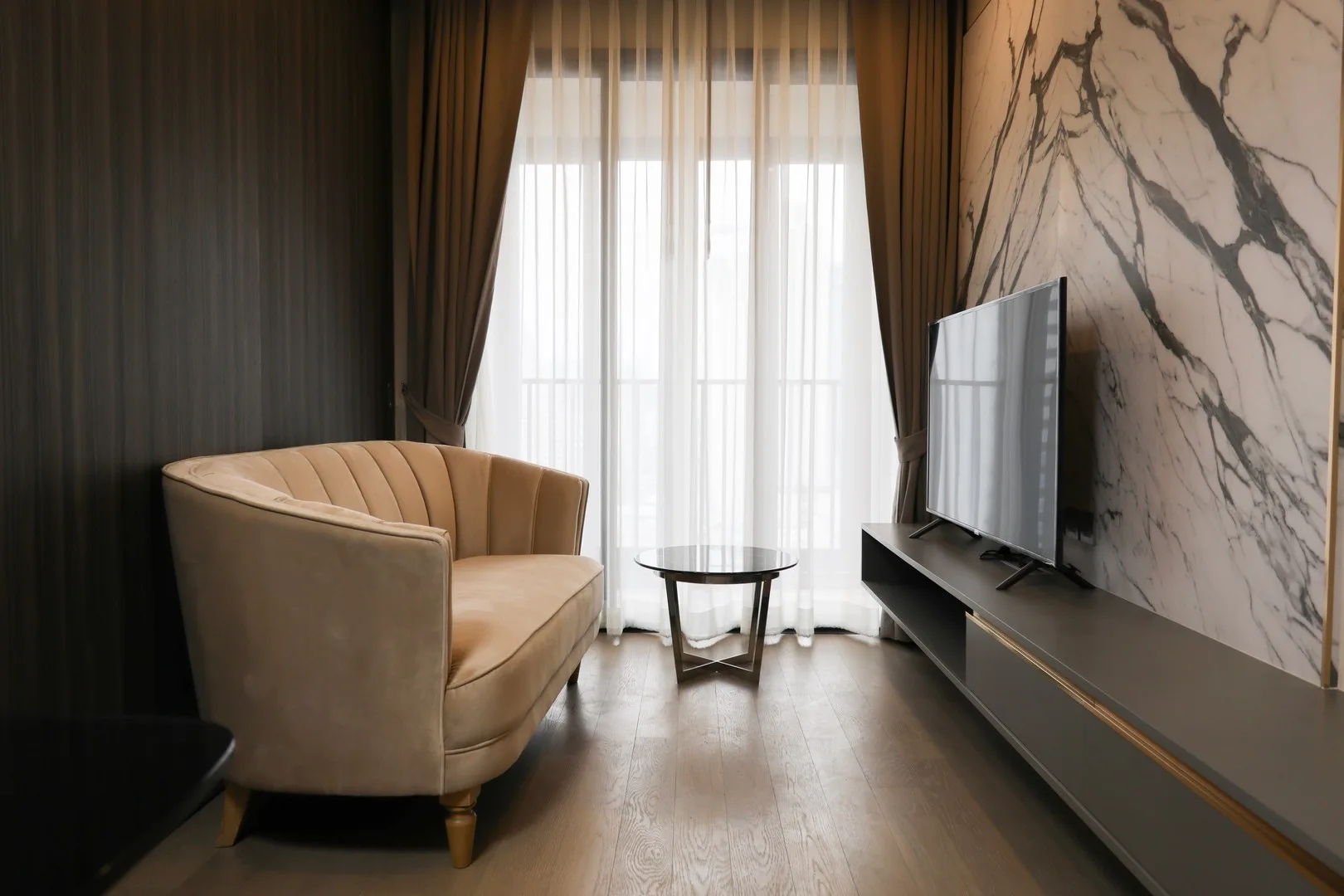 Property photos for Ashton Asoke