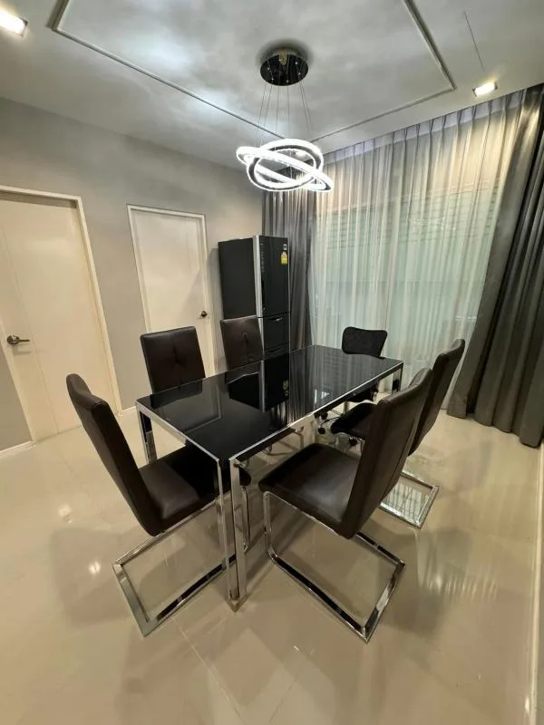Property photos for Baan Klang Muang Sukhumvit 77