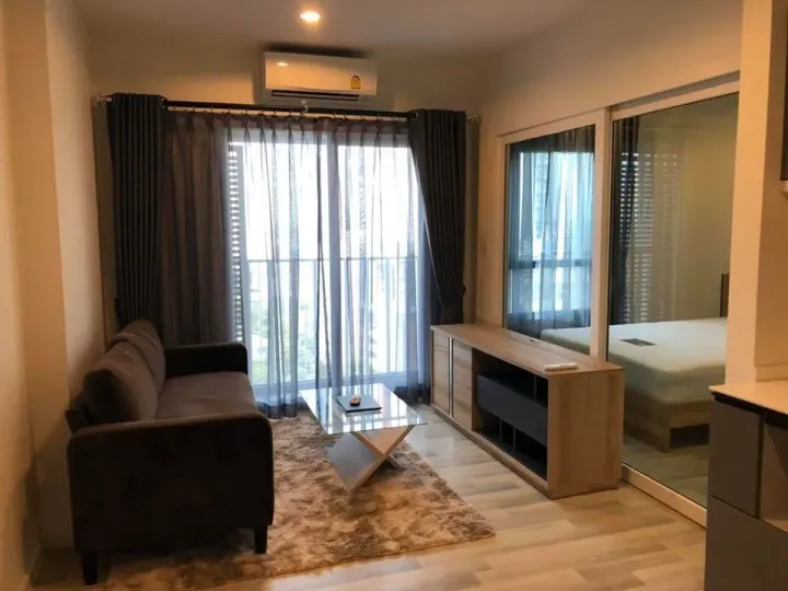 Property photos for The Key Sathorn - Charoenraj