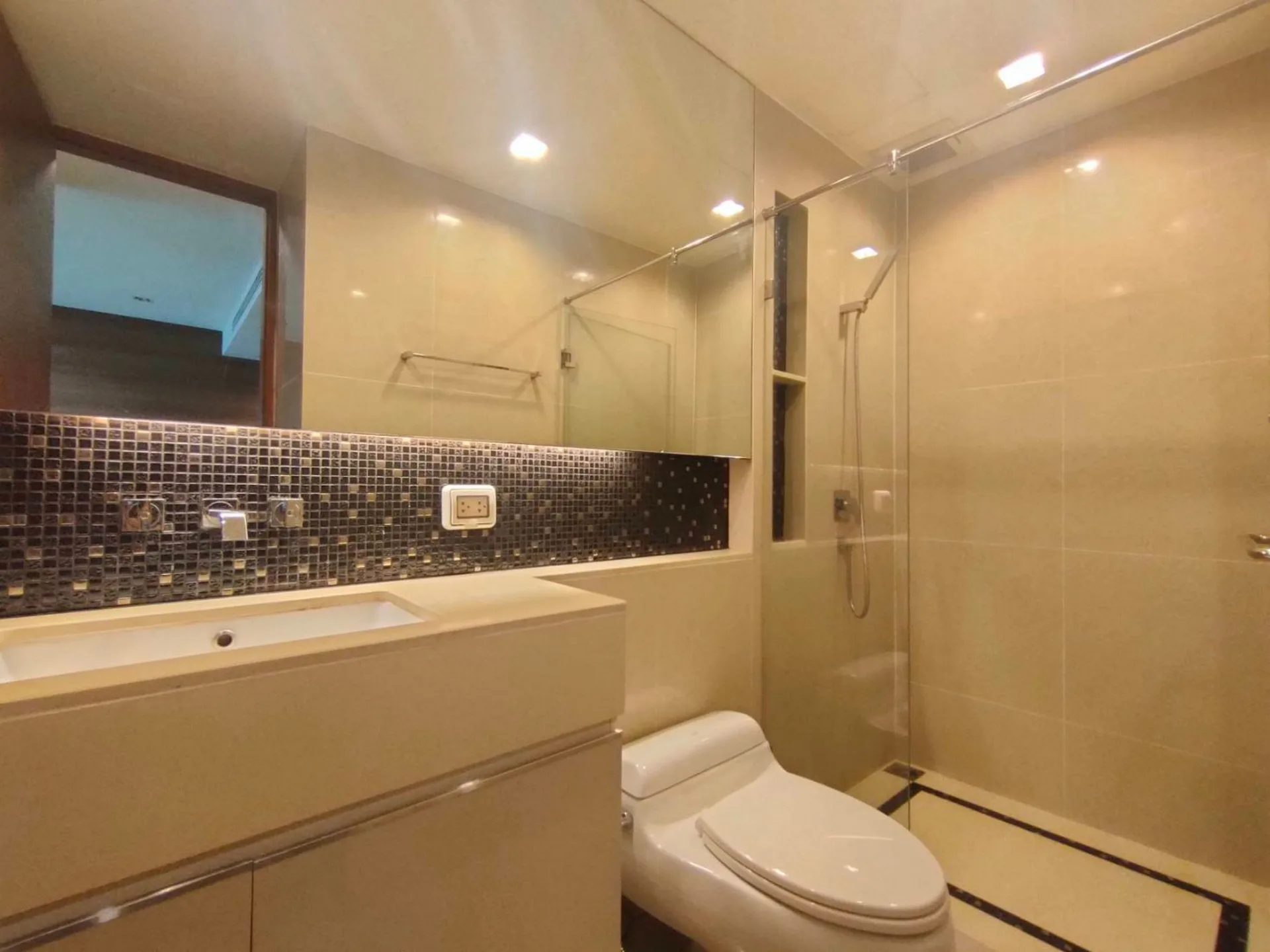 Property photos for The Address Sathorn