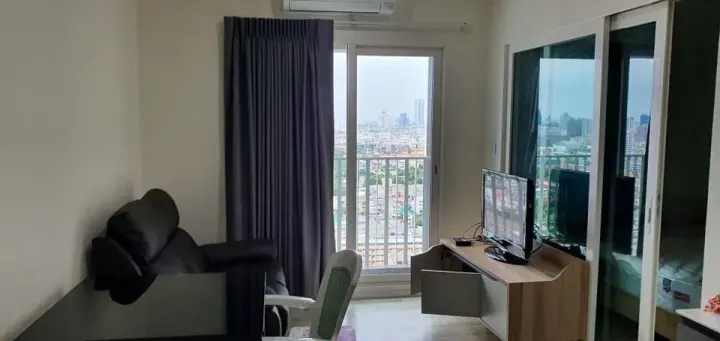 Property photos for The Key Sathorn - Charoenraj