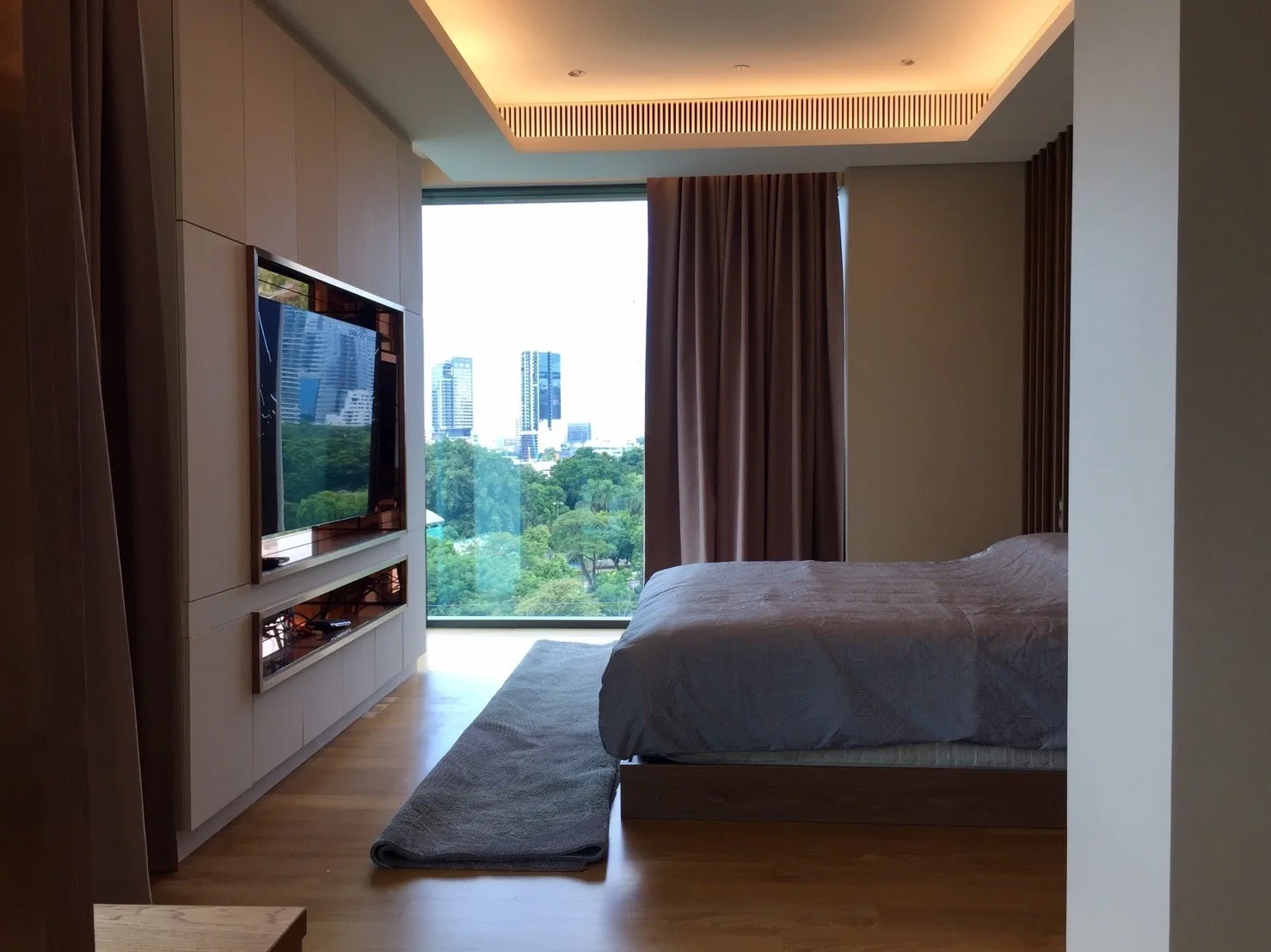 Property photos for Sindhorn Tonson