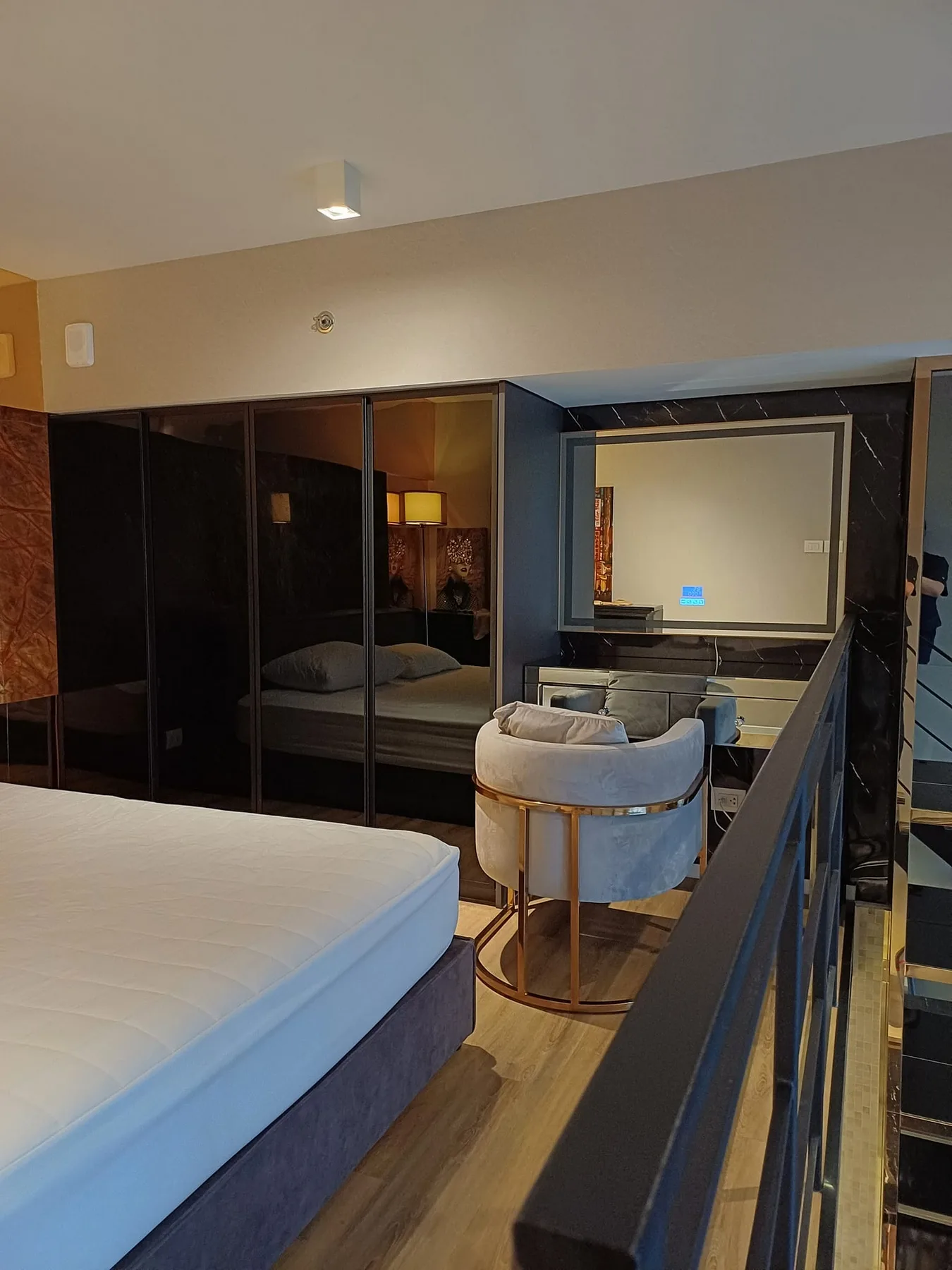 Property photos for The Lofts Silom