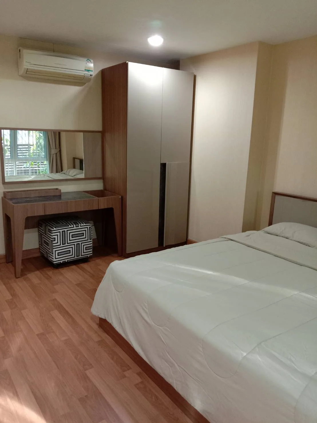 Property photos for The Aree Condominium