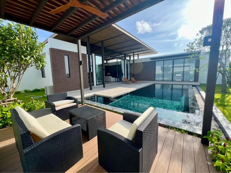 Property photos for Boat Avenue Residence By Boat Pattana