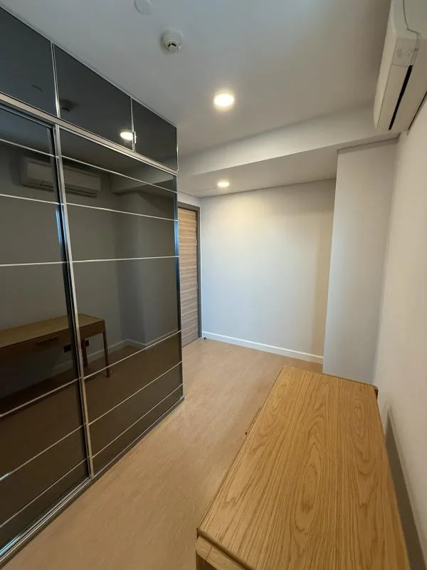 Property photos for The Room Charoenkrung 30