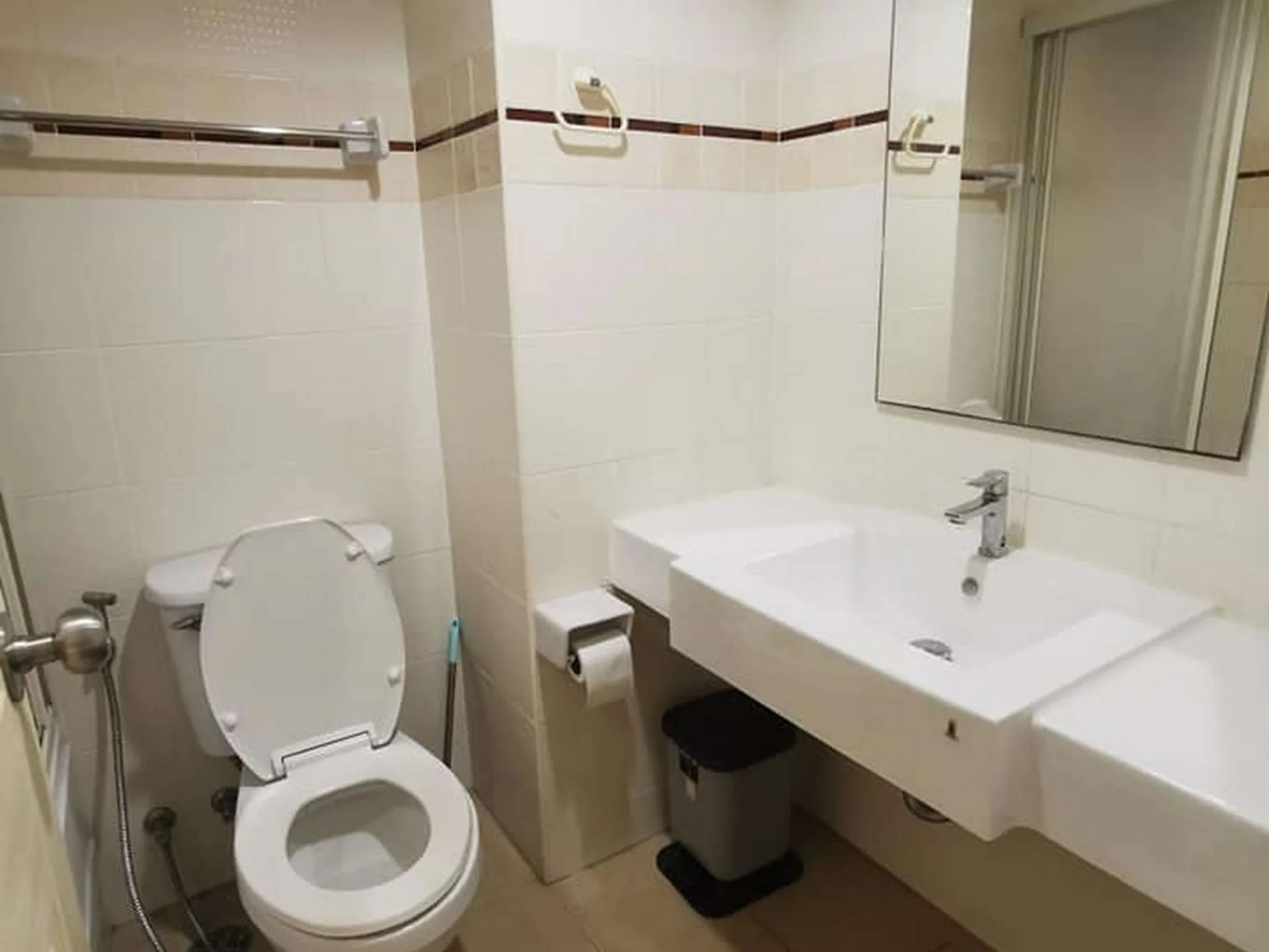 Property photos for Lumpini Place Narathiwas - Chaopraya