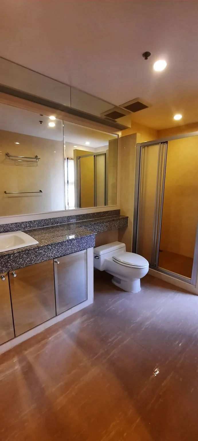 Property photos for Baan Haad U Thong