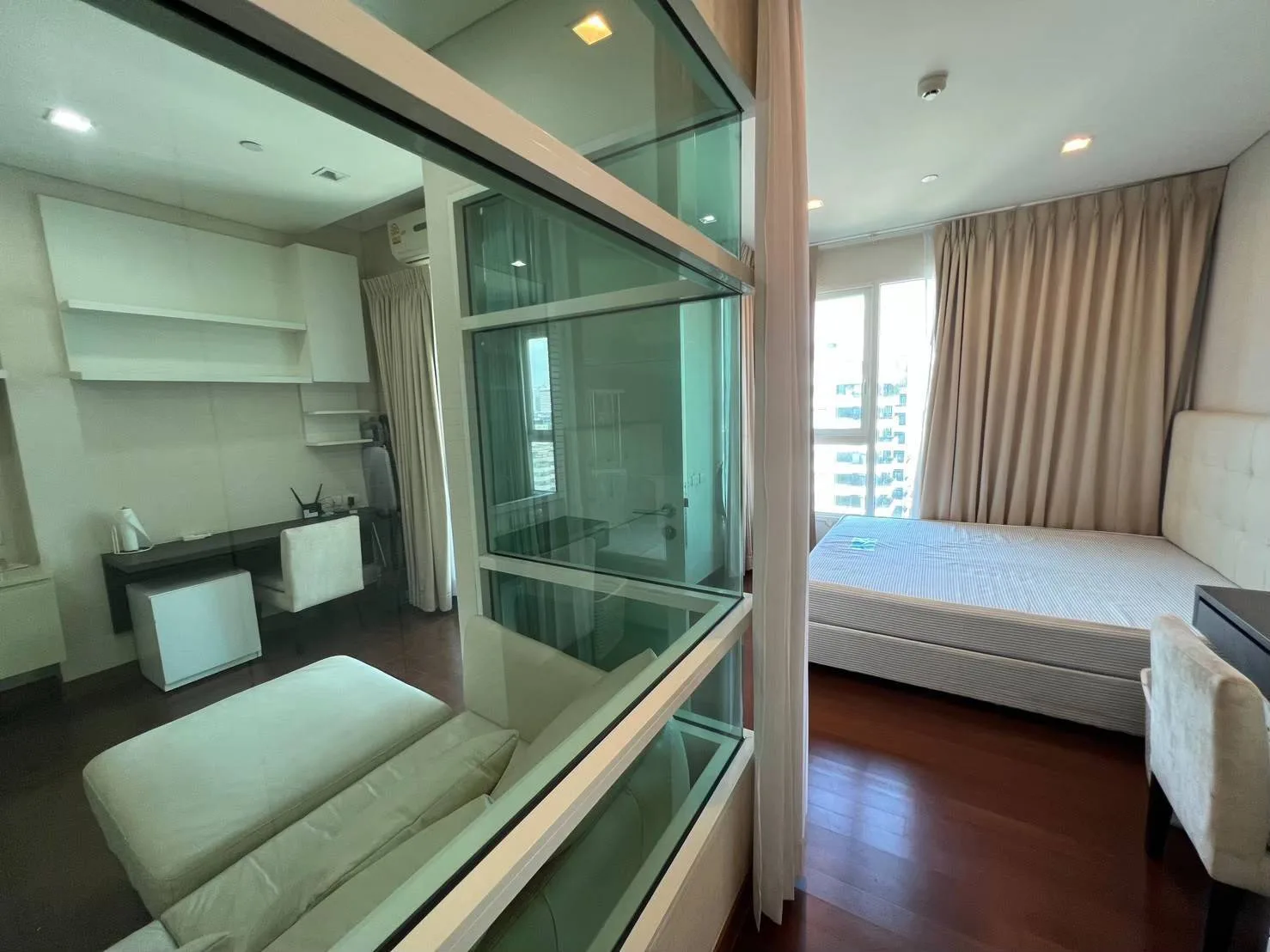 Property photos for Ivy Thonglor