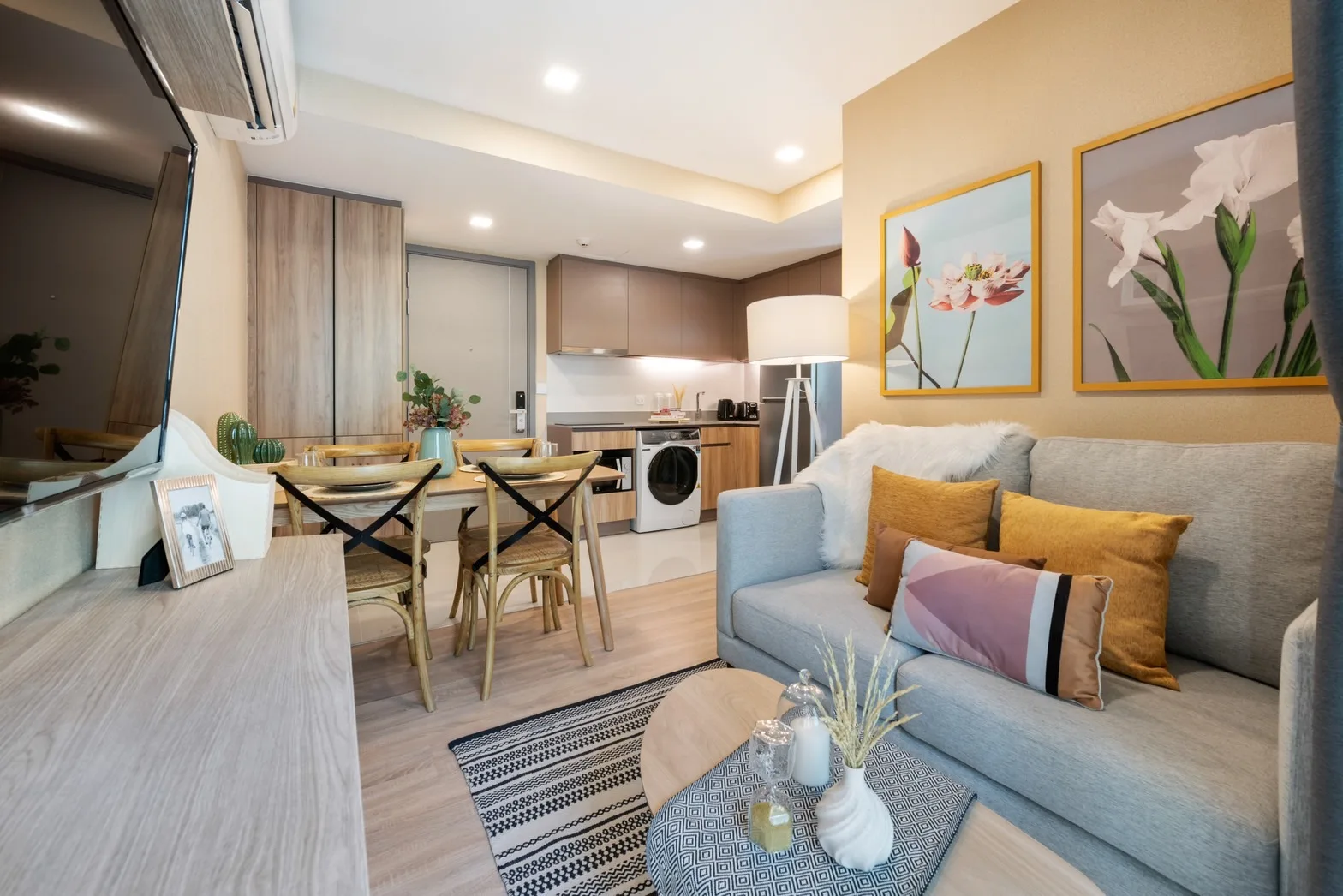 Property photos for Taka Haus Ekamai 12