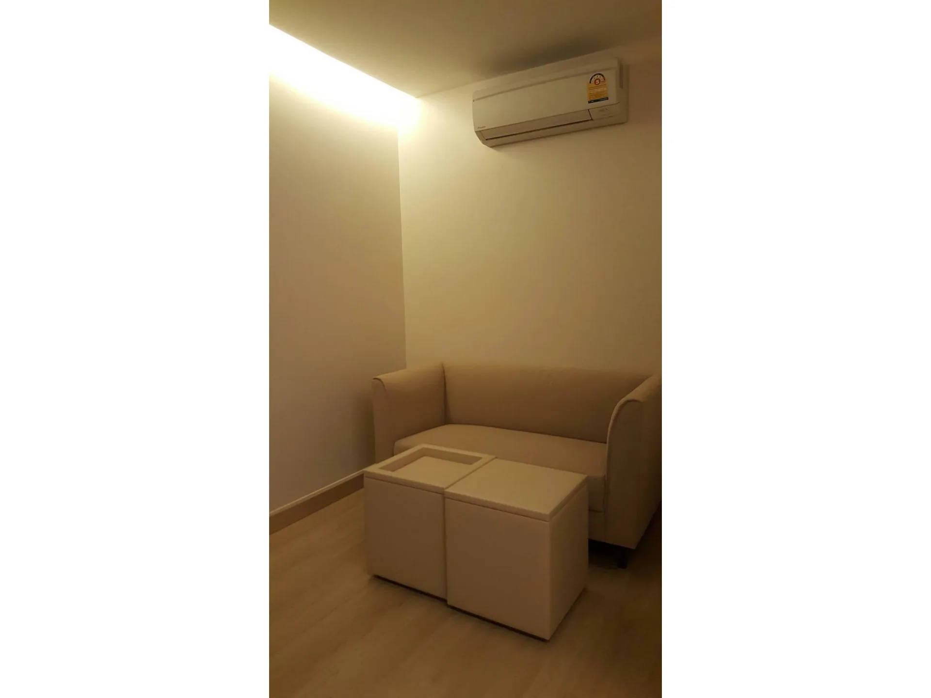 Property photos for Emerald Residence Ratchada
