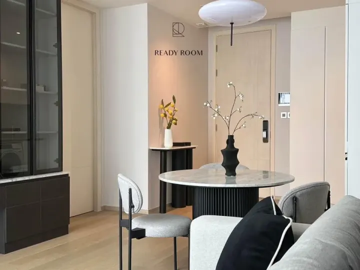 Property photos for The Strand Thonglor