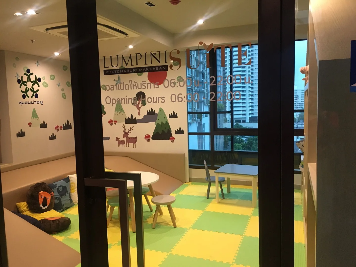 Property photos for Lumpini Suite Phetchaburi - Makkasan