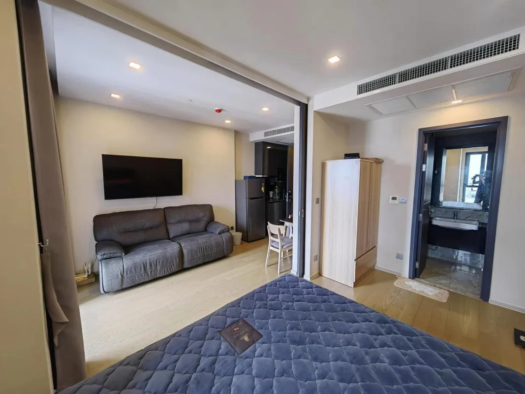 Property photos for Ashton Asoke