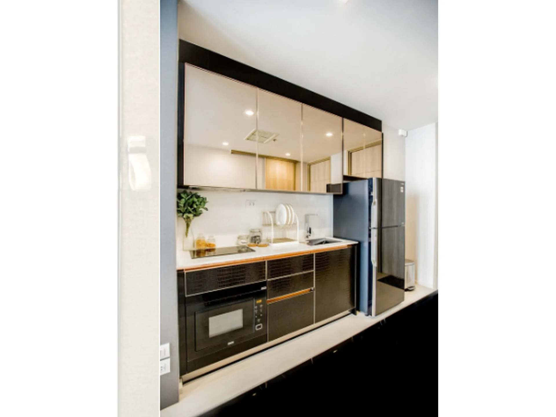 Property photos for Noble Ploenchit