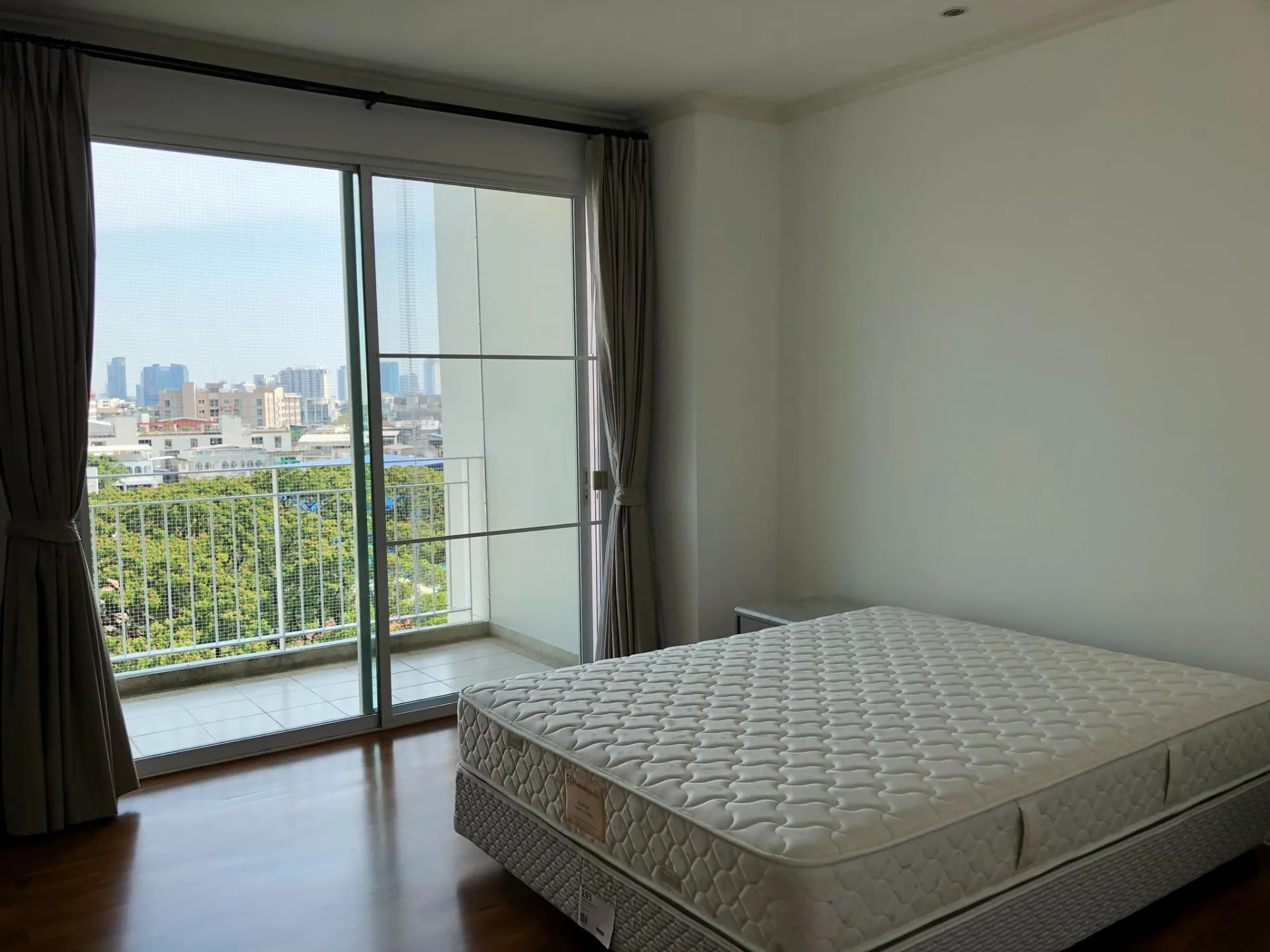 Property photos for Krisna Residence