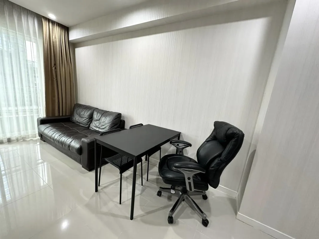 Property photos for Circle Condominium