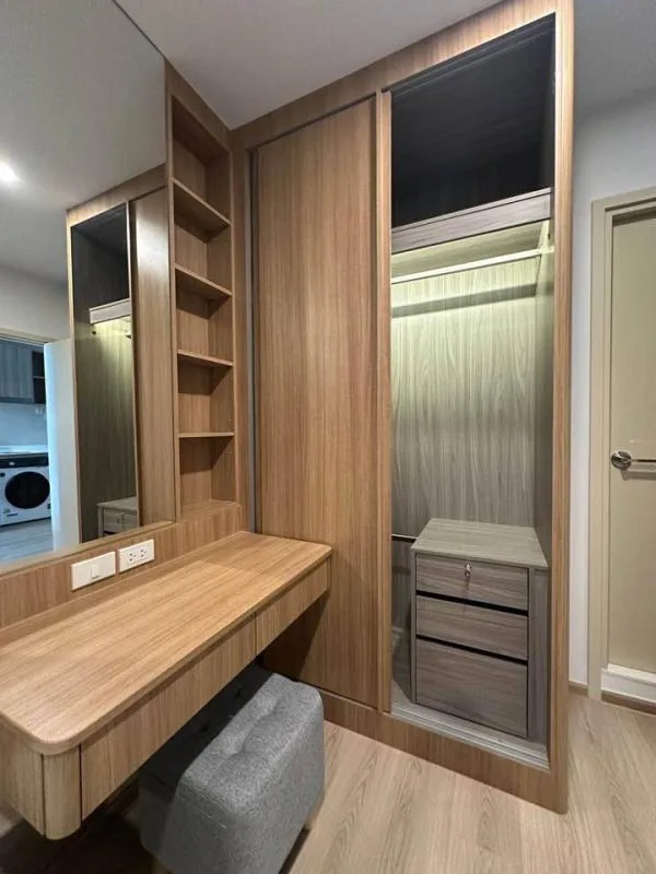 Property photos for Life Rama 4 - Asoke