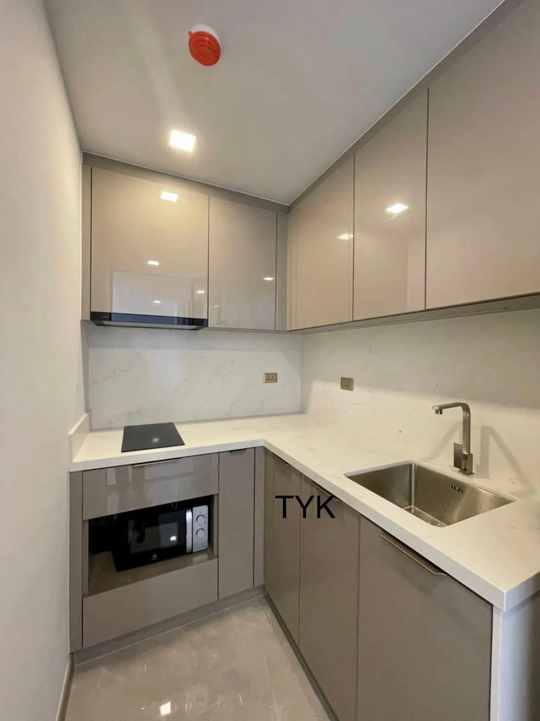 Property photos for One 9 Five Asoke - Rama 9