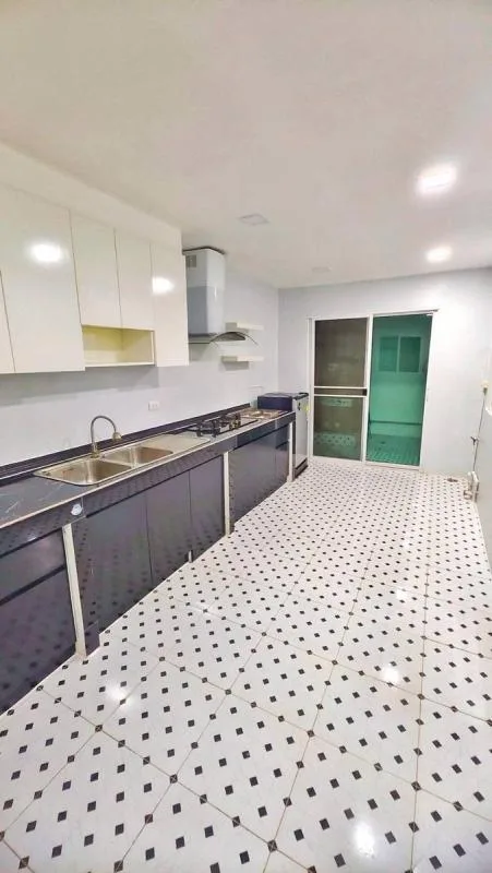 Property photos for The Village Bangna Km.10
