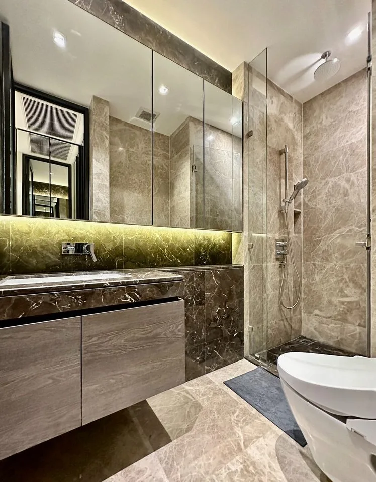 Property photos for 28 Chidlom