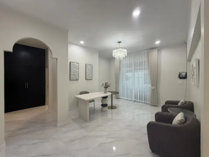 Property photos for Sun Palm Village