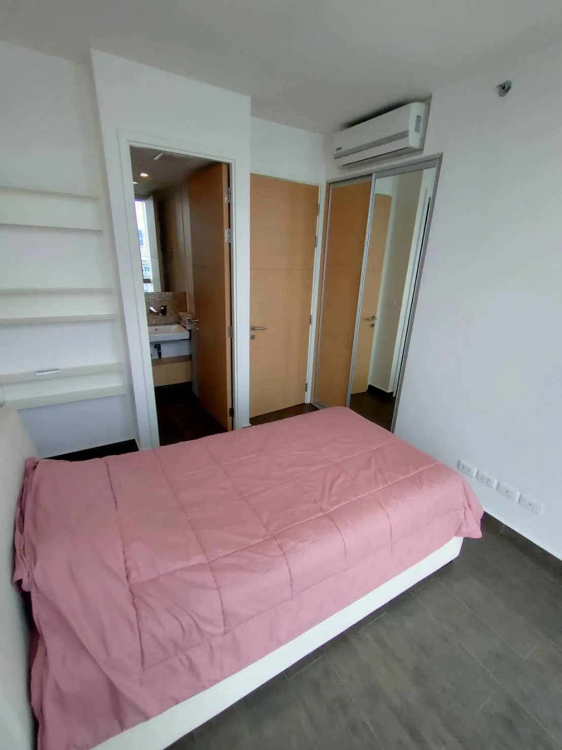 Property photos for The Lofts Ekkamai