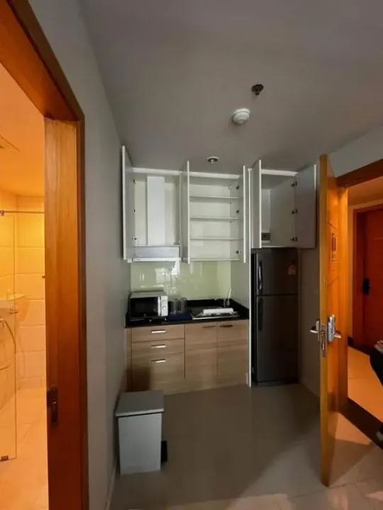 Property photos for Circle Condominium