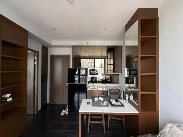 Property photos for Park Origin Thonglor