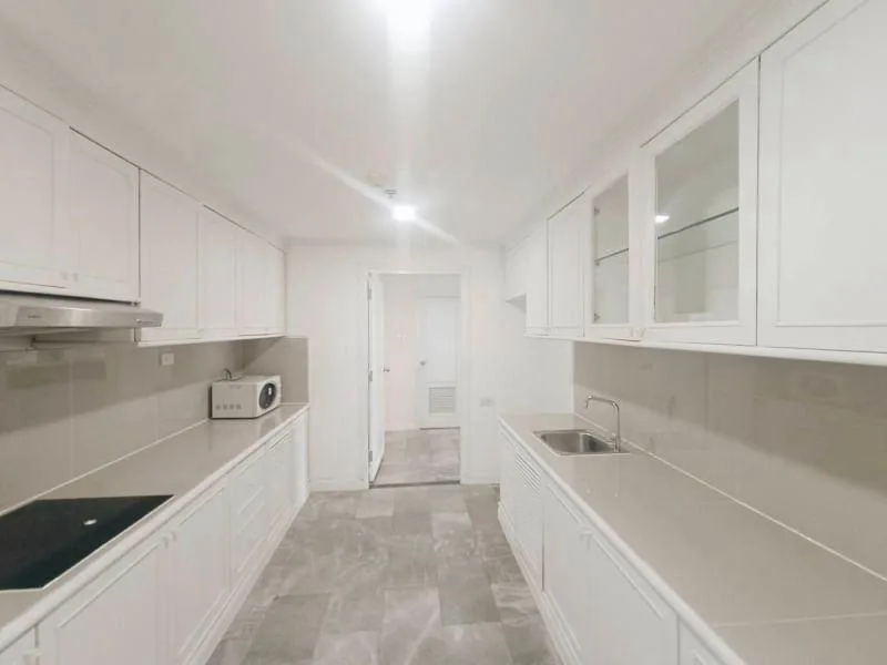 Property photos for The Waterford Diamond