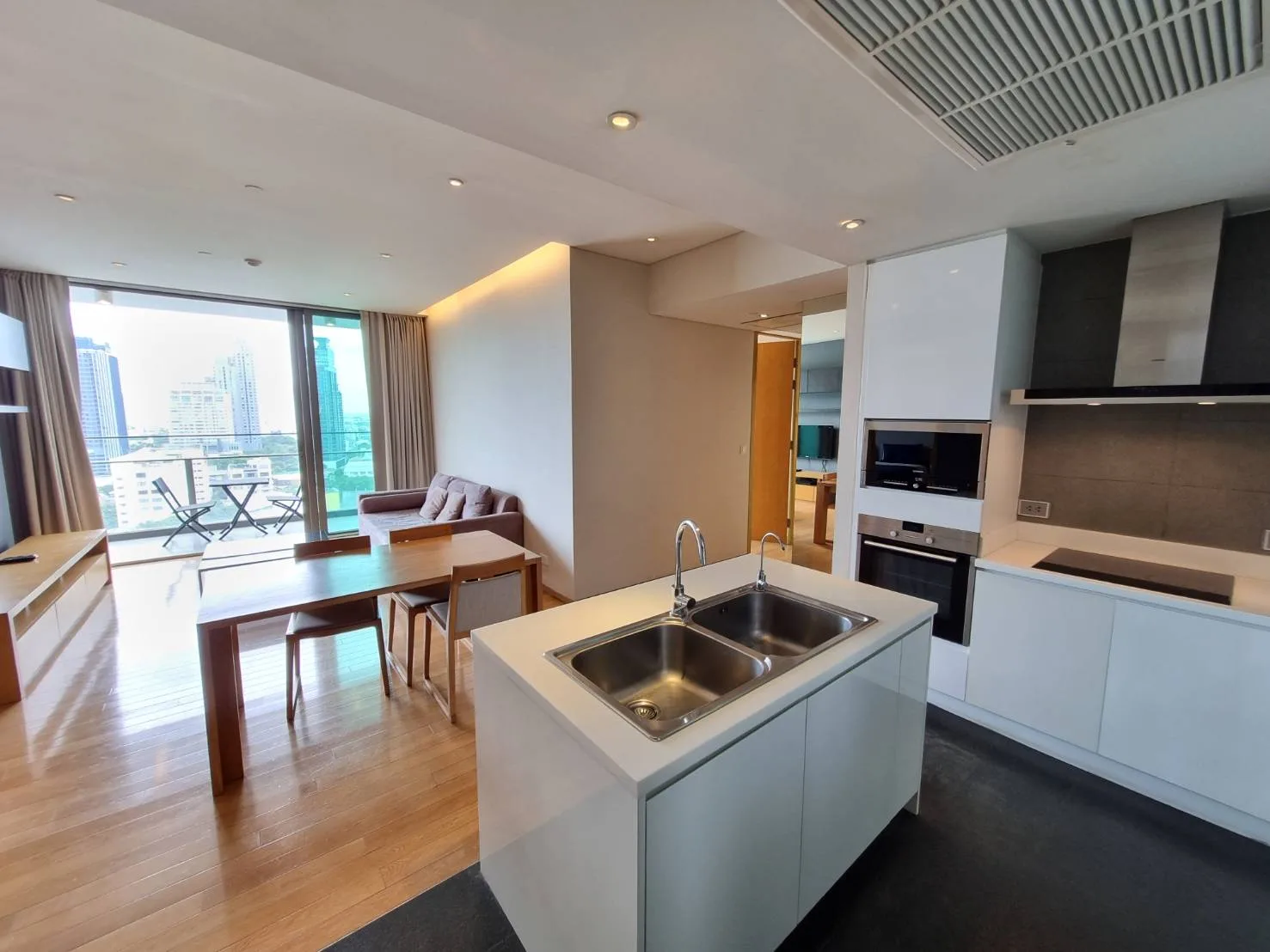 Property photos for Aequa Sukhumvit 49