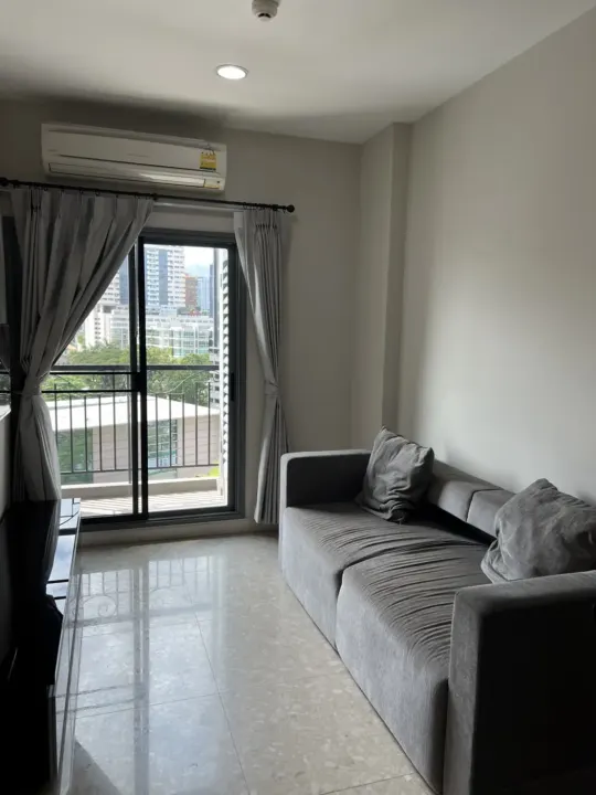 Property photos for The Crest Sukhumvit 34