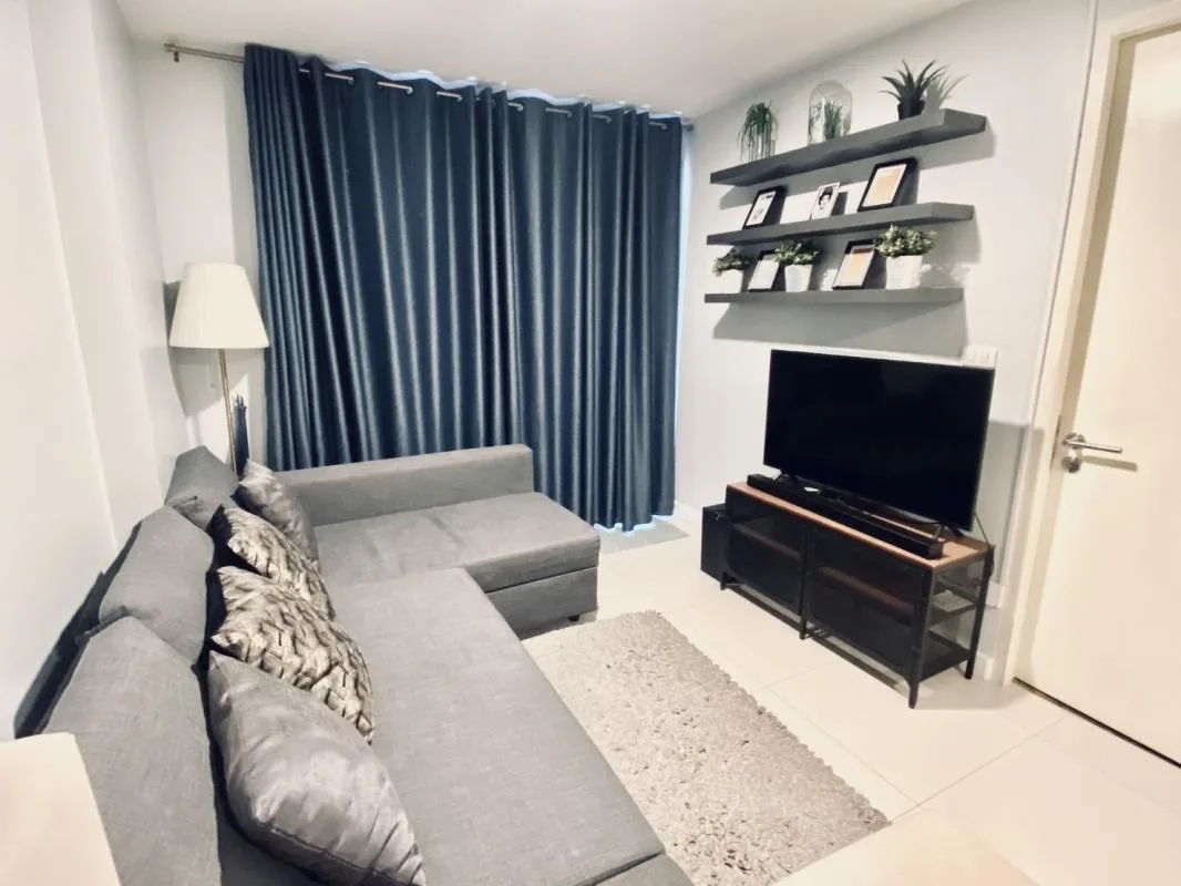 Property photos for The Clover Thonglor