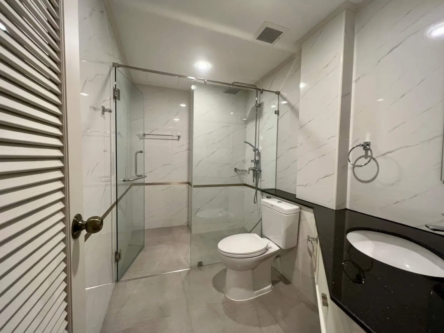 Property photos for M Tower Apartment