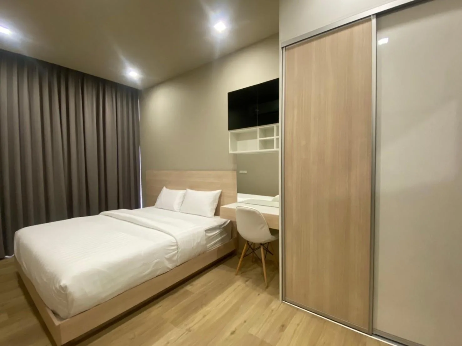 Property photos for Quartz Residence