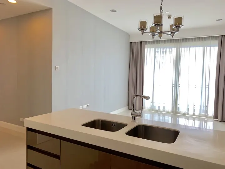 Property photos for Q Langsuan
