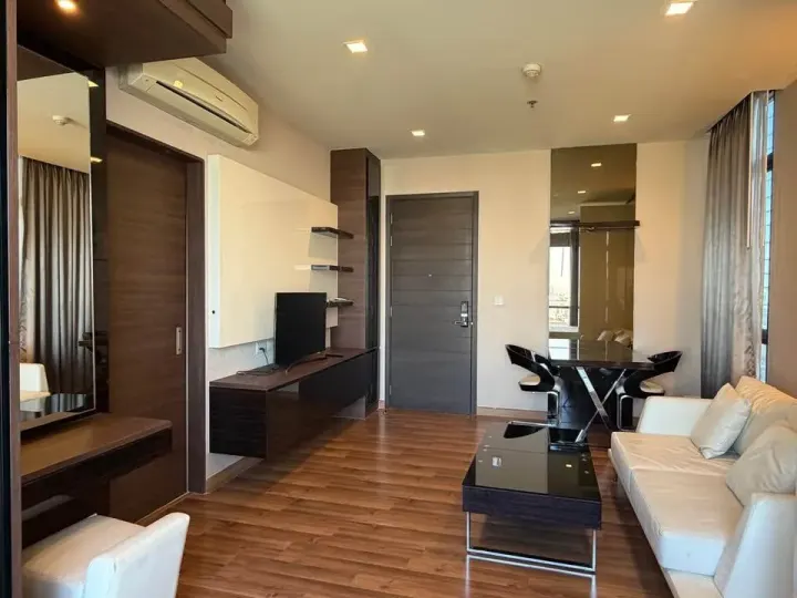 Property photos for Ivy Ampio