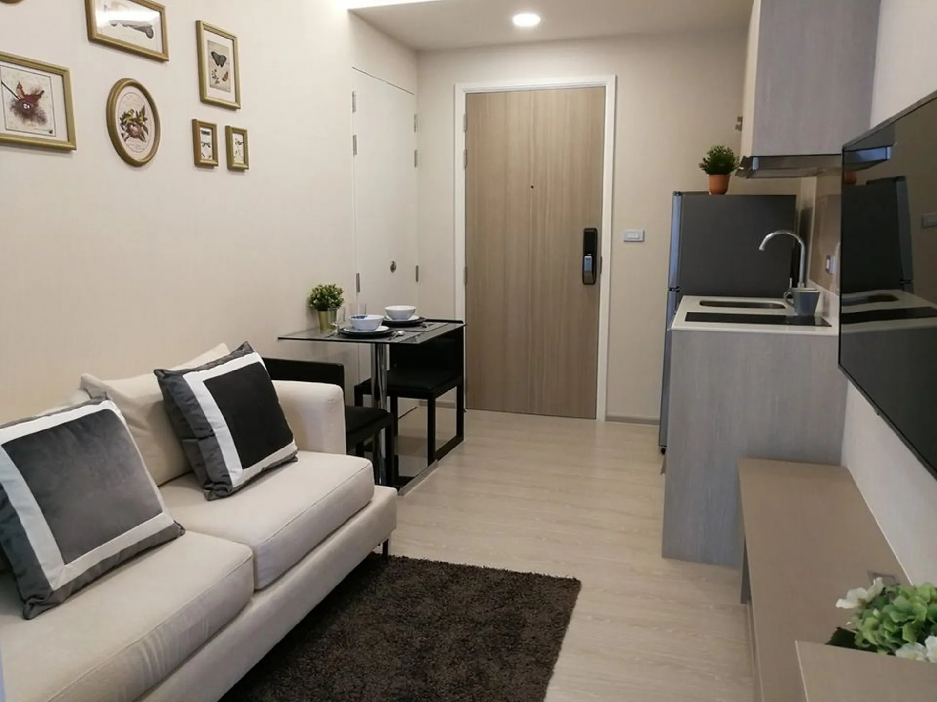 Property photos for Vtara Sukhumvit 36
